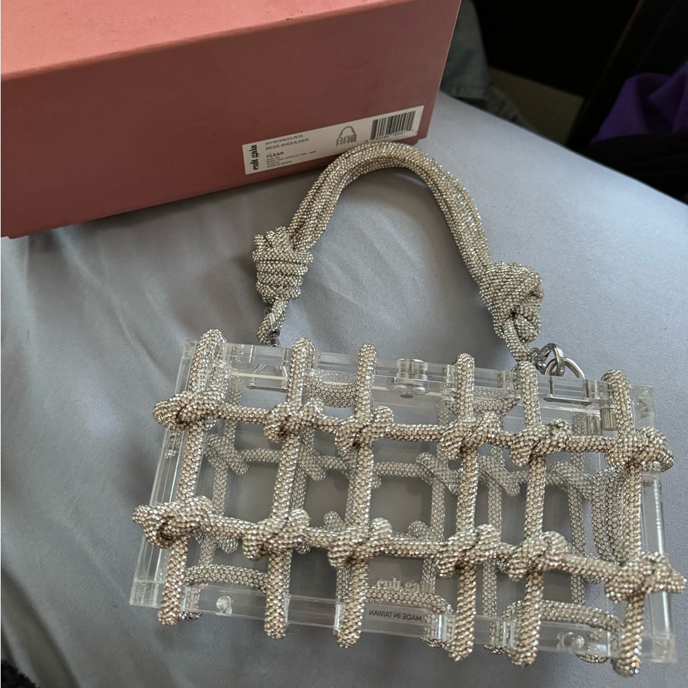 Bess Shoulder Bag